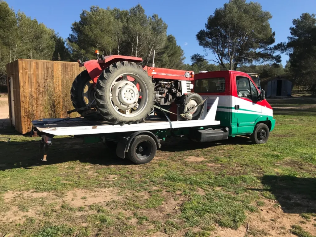 Épaviste Engin de chantier Tracteur Agricole  Ferraille | 06.20.62.31.33