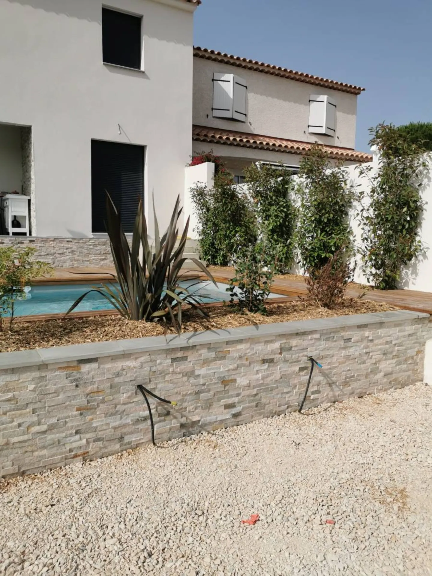 création aménagement de jardin le rove