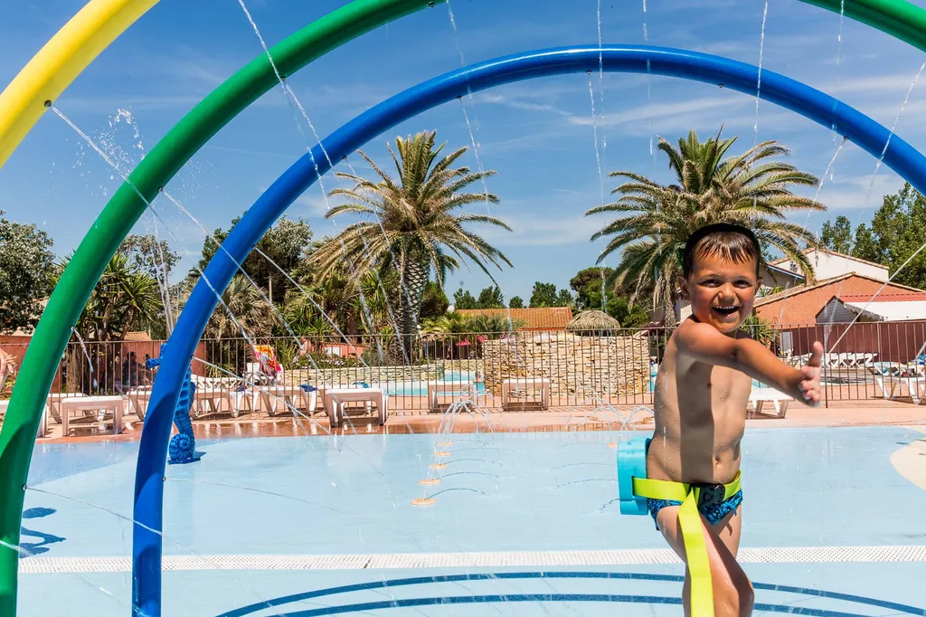 camping familial pas en occitanie bord de mer de Vias plage