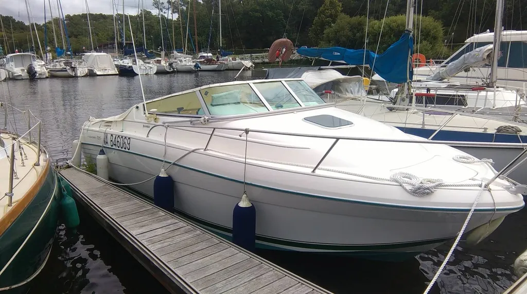 Vedette de moins de 7 mètres à vendre en Bretagne