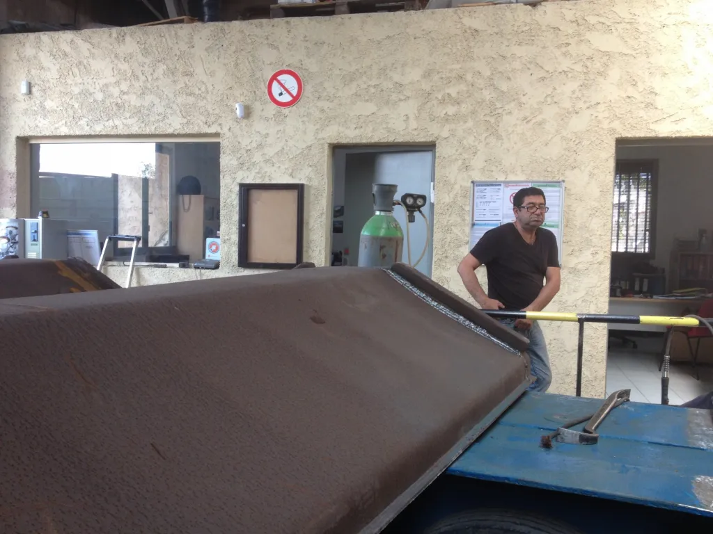 REPARATION DE REMORQUE DE TRANSPORT MARTIGUES BDR