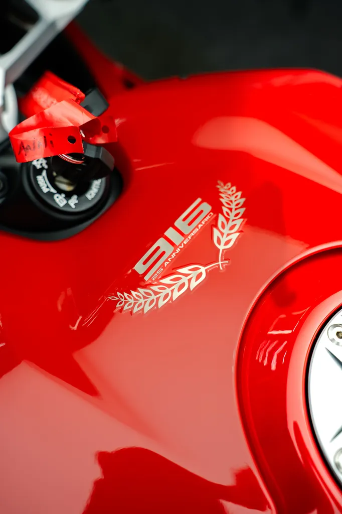 DUCATI PANIGALE V4S 916 ANNIVERSARIO - PPF ET CERAMIQUE - SECLIN 59