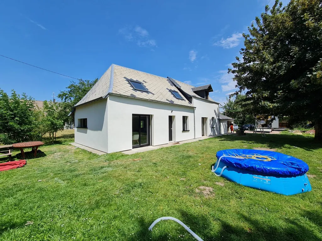 Isolation par l'extérieur d'une maison normande, pour économies d'énergie, proche Le Neubourg