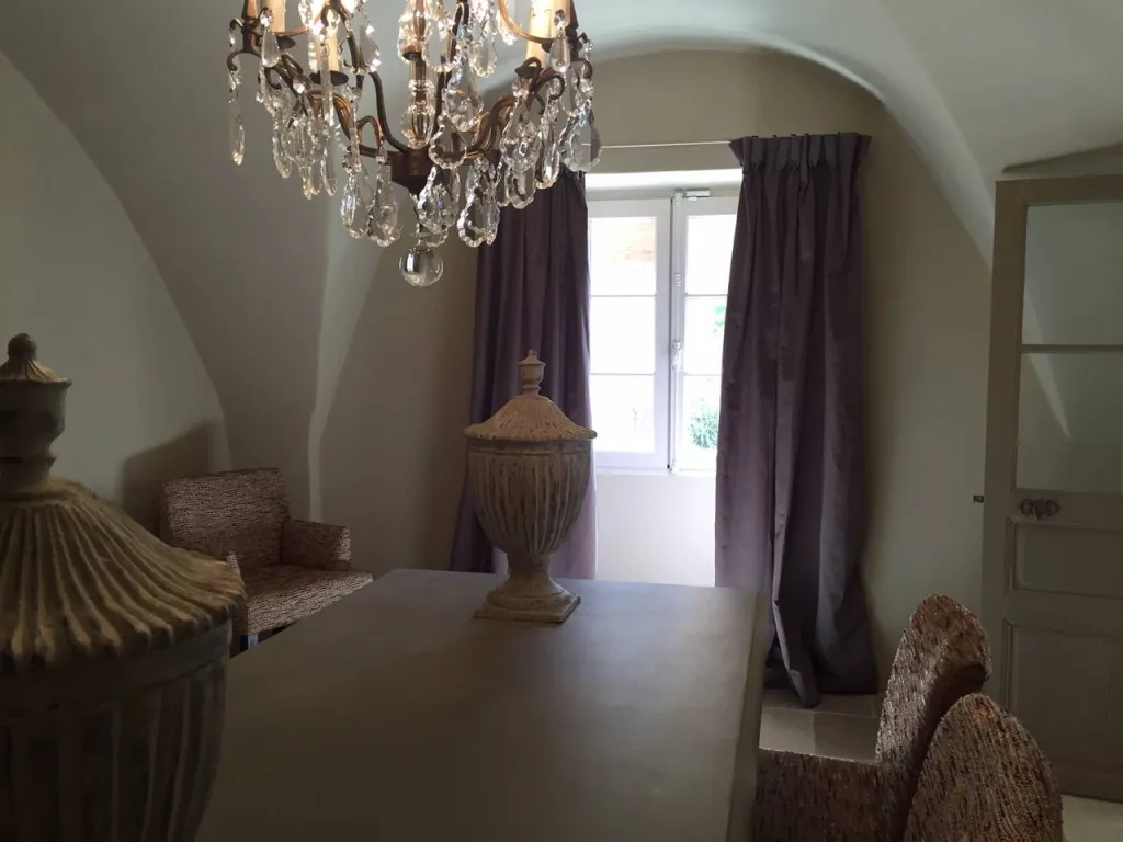 Salle à manger voutée