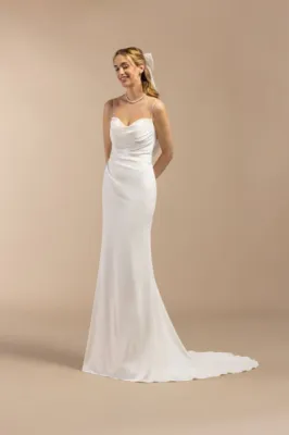 robe de mariée fluide à Marseille