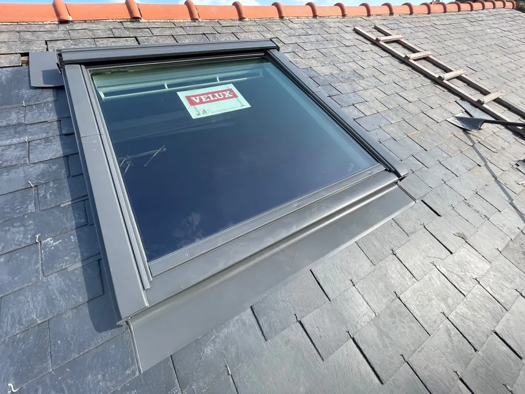 Trouver un installateur Velux agréé depuis 2007 pour une intervention en urgence à Nantes