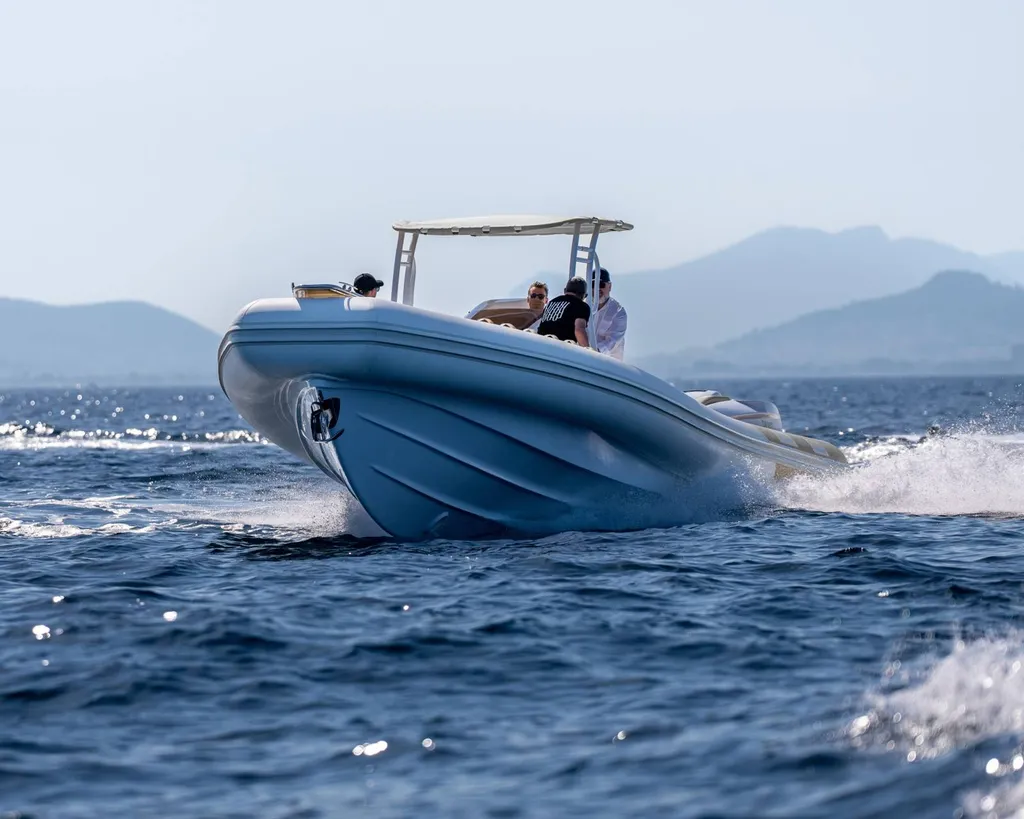 Libecciu 1000 Fanale Marine Bandol