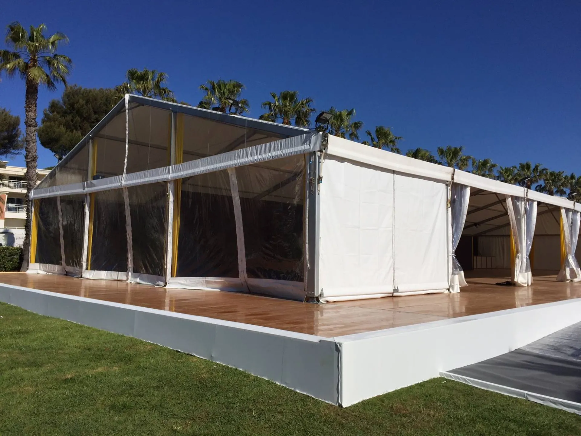 Location de chapiteau - 15m