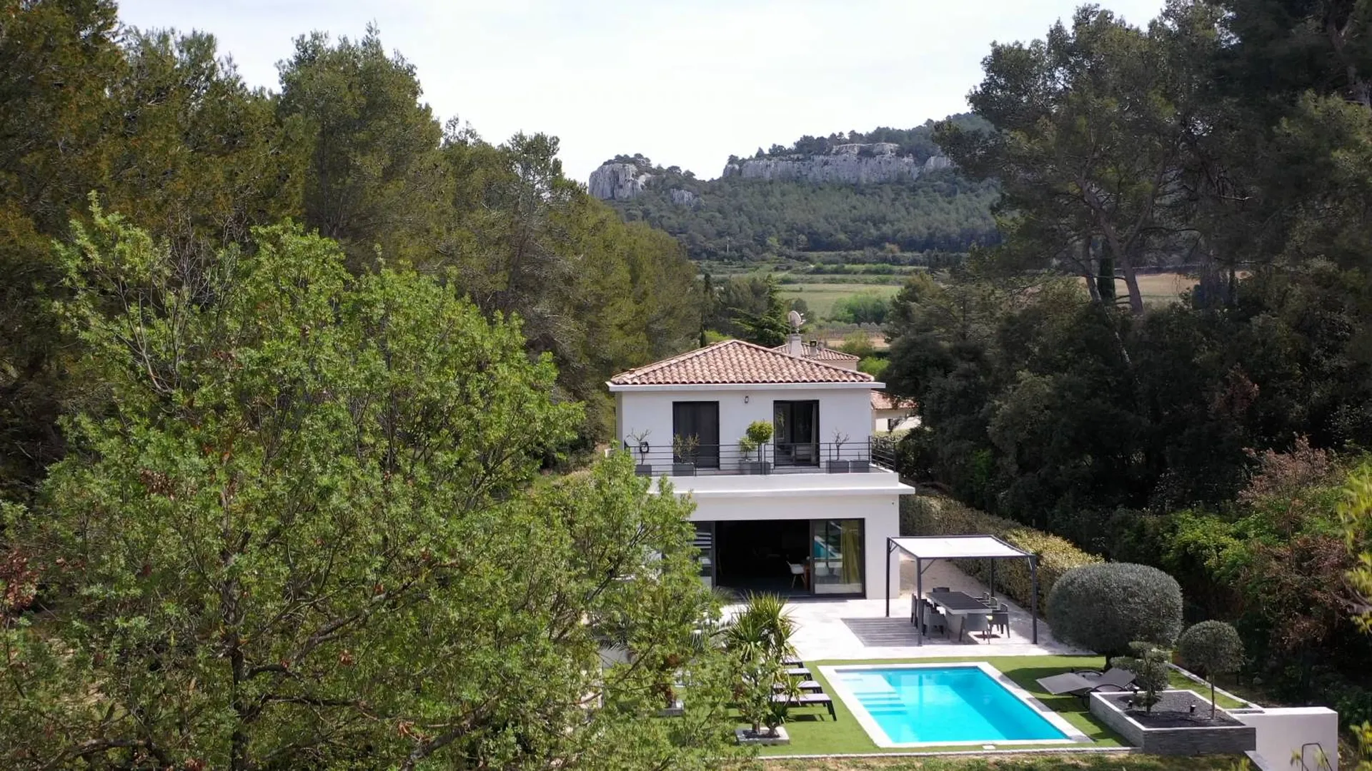 maison avec piscine roquefort la bedoule