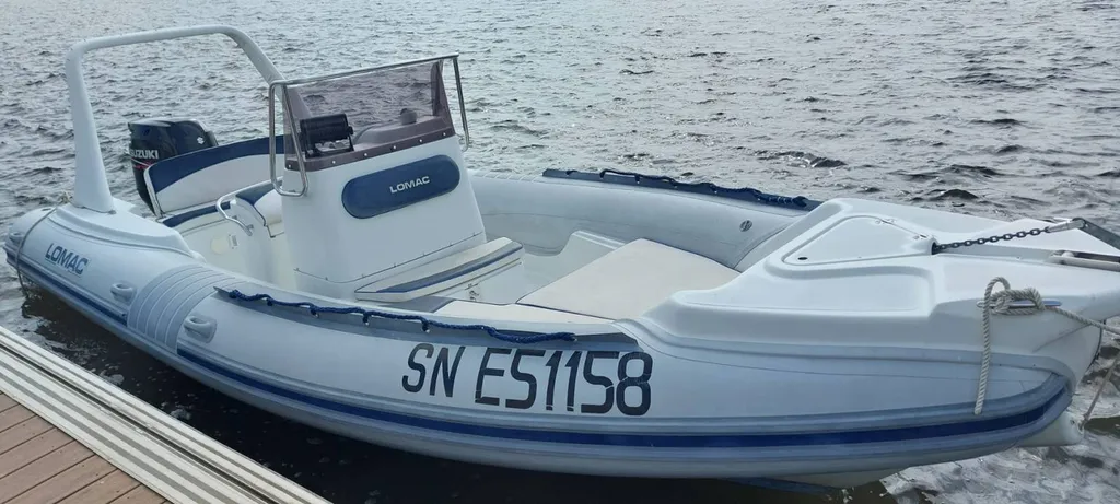 Lomac 675 d'occasion disponible immédiatement dans le sud du Morbihan