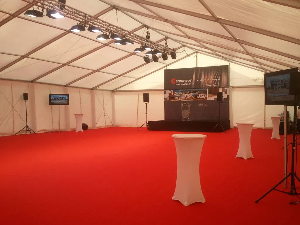 Location Pupitre Orateur Plexiglas - Design Transparent pour Conférences & Discours