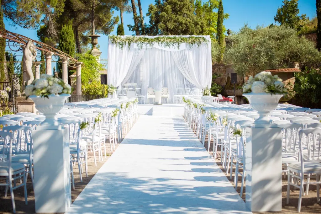 Chuppah for wedding in Provence