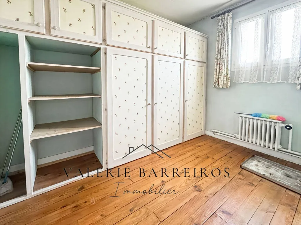 A acheter charmante maison de 110 m² sur un terrain de 720 m² sur la commune de ST AUBIN LES ELBEUF 76410