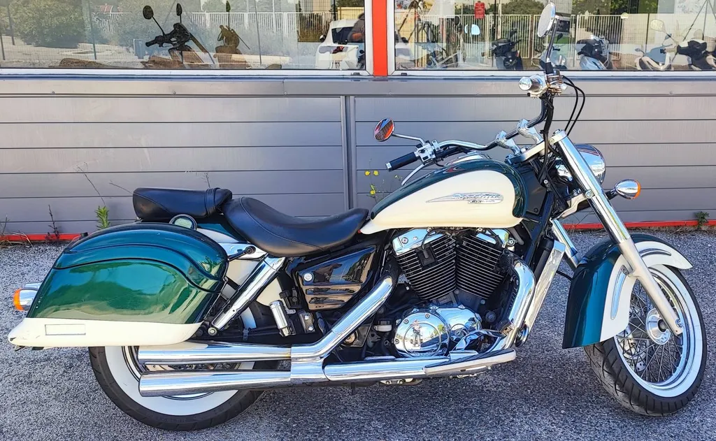 HONDA SHADOW USA 1100 DU 06/1999 AVEC 49820 KM