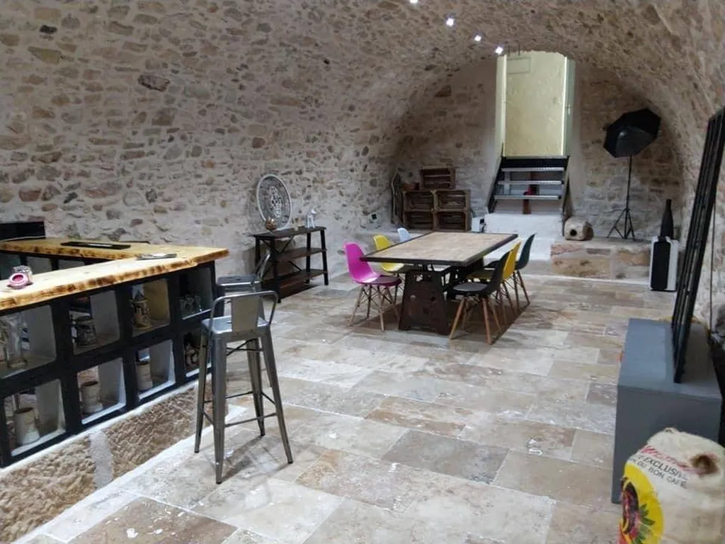 DALLAGES INTERIEURS TRAVERTIN BEIGE SECOND CHOIX MIX 61 X 40.6 X 3CM