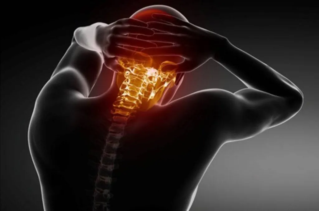 Consultation avec un avocat pour une victime souffrant d’un coup du lapin après un accident de la route