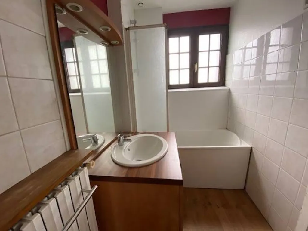 petite maison st pierre les elbeuf 76320