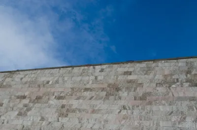 Travaux de maçonnerie Talence : rénovation murs porteurs, dallage béton et ravalement façade avec finitions soignées