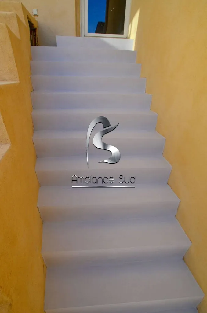 ESCALIER EN BETON CIRE TALOCHE A MEYRARGUES