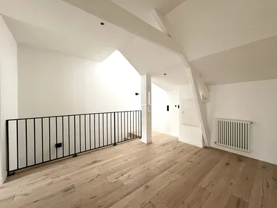 A VENDRE Appartement Neuf traversant 101,30 M² 1er et dernier étage, RER A, écoles, commerces à Saint-Germain-en-Laye.