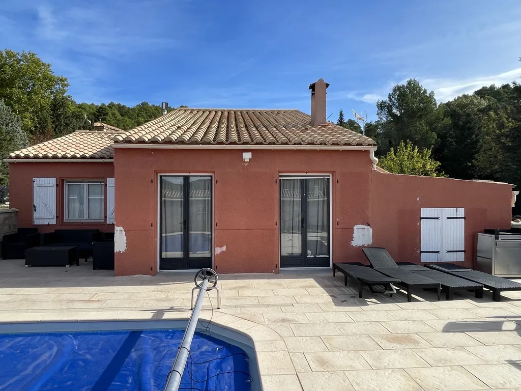 Rénovation et Finition Pierre taillée sur la maison et ses annexes à Villesèque des Corbières proche de Narbonne