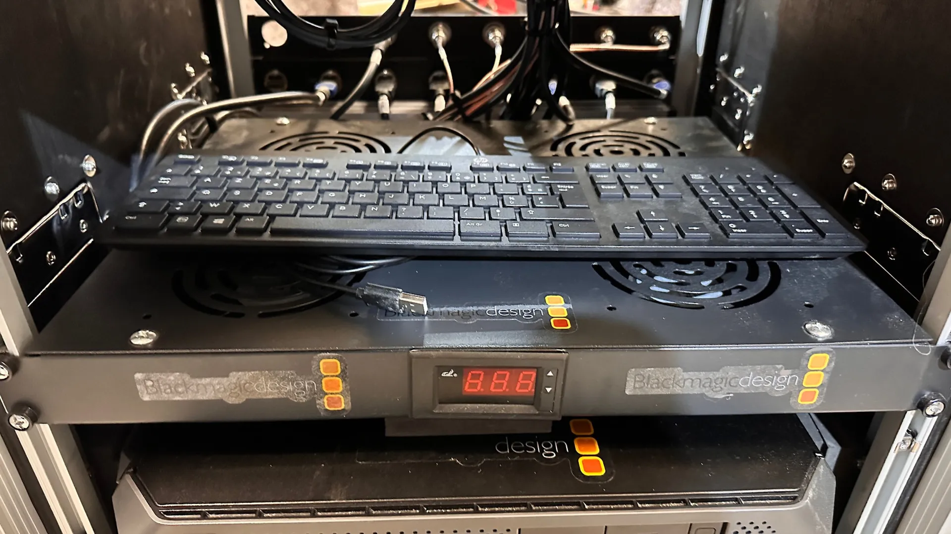 RACK REGIE AUDIO VIDEO CAPTATION STREAM