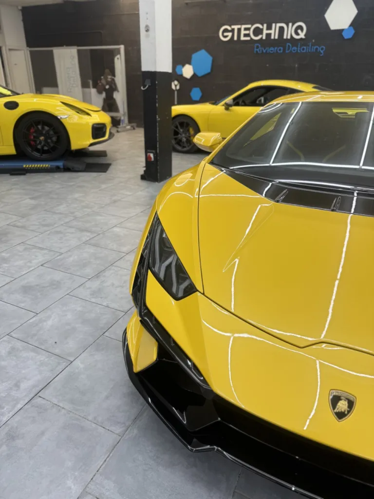 Protection carrosserie Lamborghini par film transparent XPEL haut de gamme à Saint‑Laurent‑du‑Var
