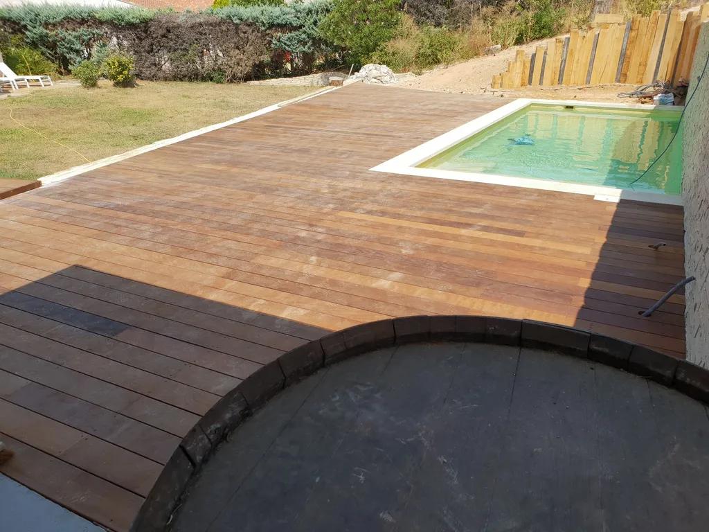 Tour de piscine en Itauba à Coudoux 13