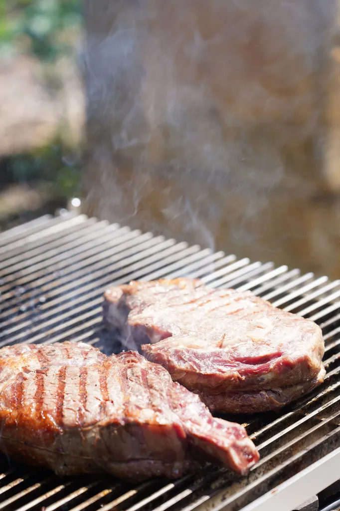 Côte de bœuf au barbecue