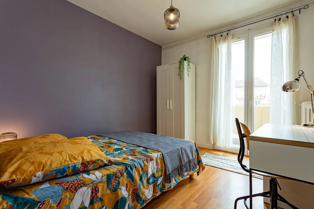 Colocation T5 meublé Barrière de Paris / Minimes  