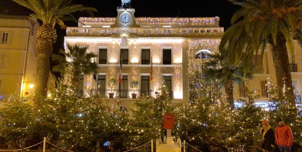 Comment me rendre à Sanary-sur-mer avec un chauffeur privé avec minibus ?