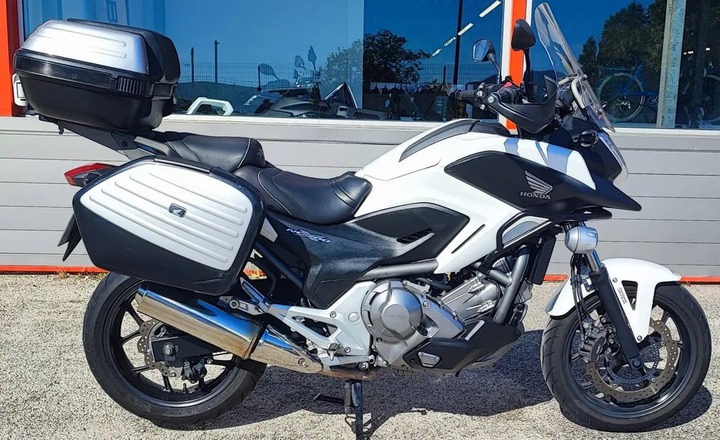MOTO OCCASION HONDA NC 700 X DU 04/2013 AVEC 48500KM.