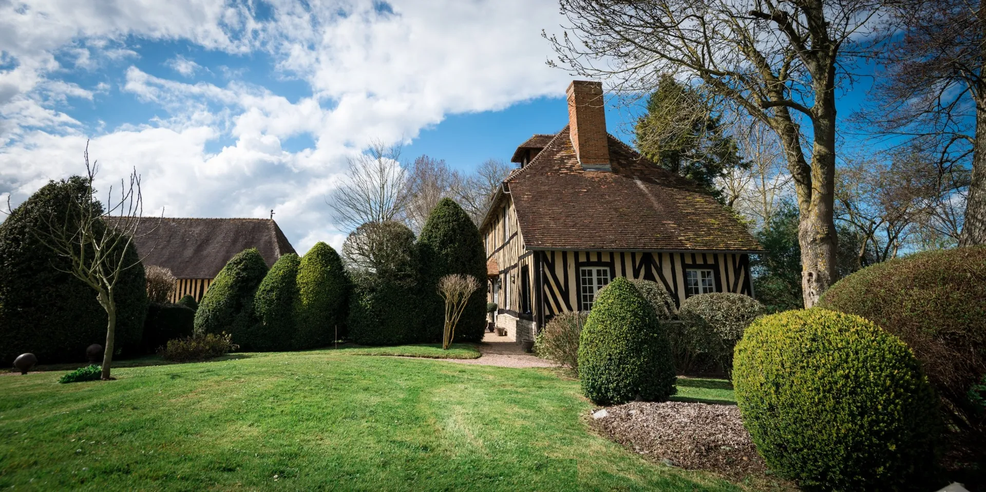 Propriétés et châteaux à vendre en Normandie