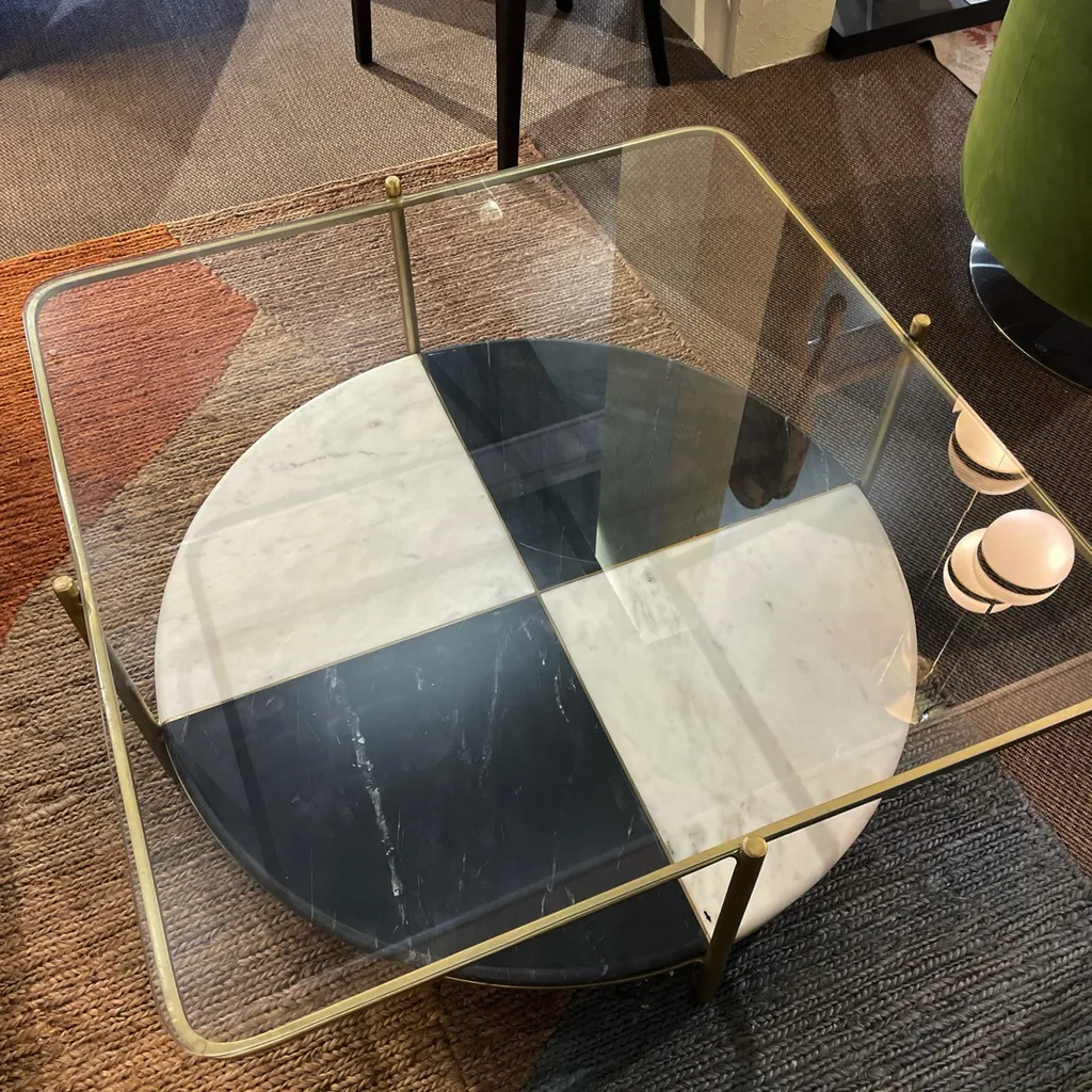 Table de salon verre et marbre