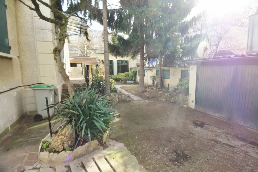 Maison a vendre Gare de Courbevoie 92400