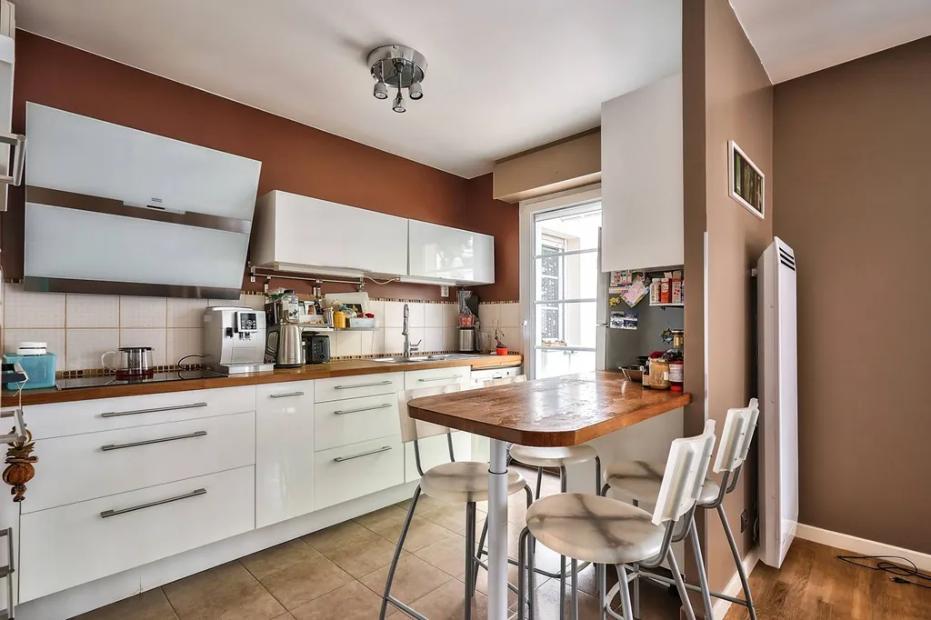 Acheter un appartement de 135 m² avec jardin et double parking à La Garenne-Colombes 92250