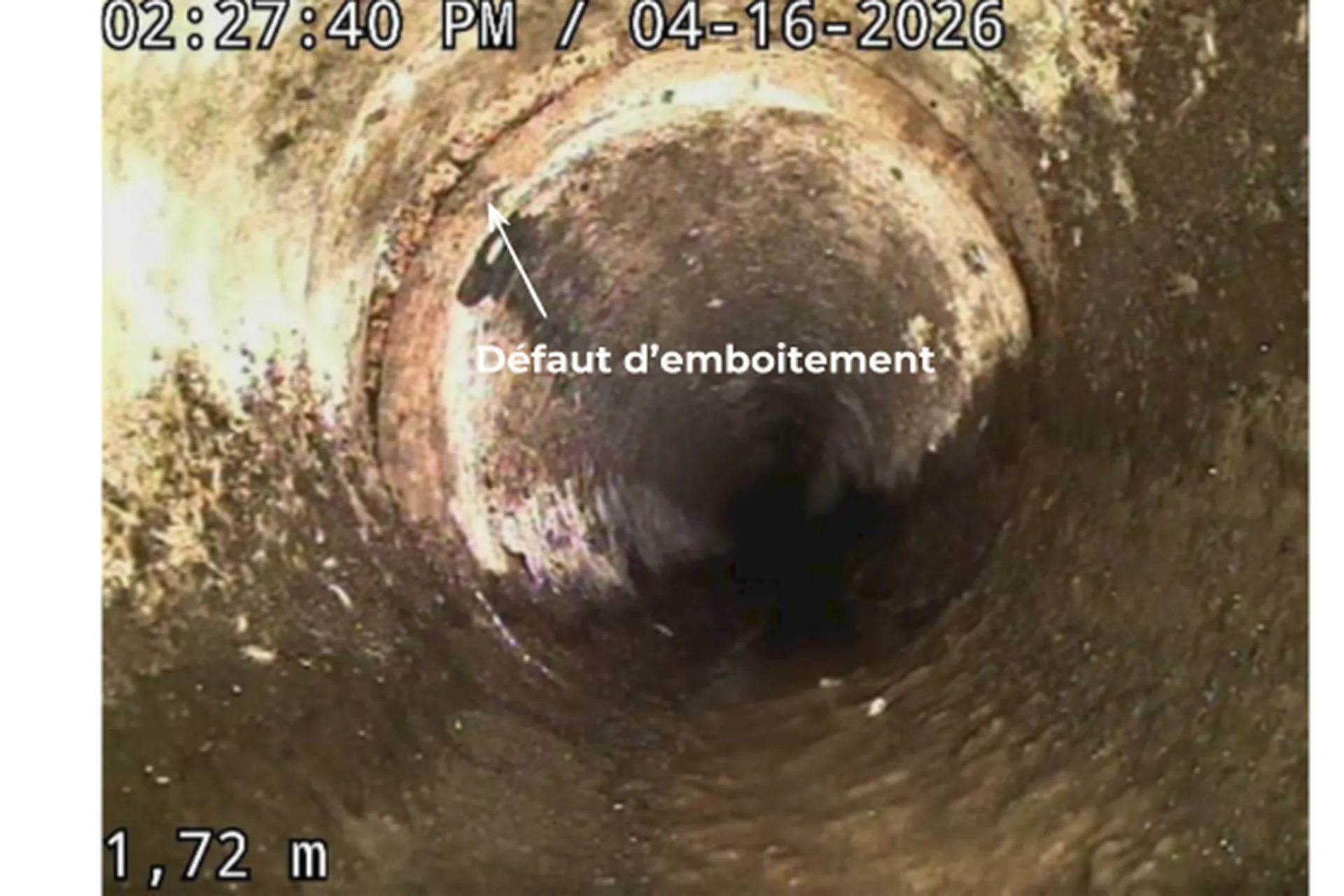 Réhabilitation de canalisation EU à Saint-Saturnin-lès-Apt Chemisage en réversion · 5 mètres · Reprise d'étanchéité des regards