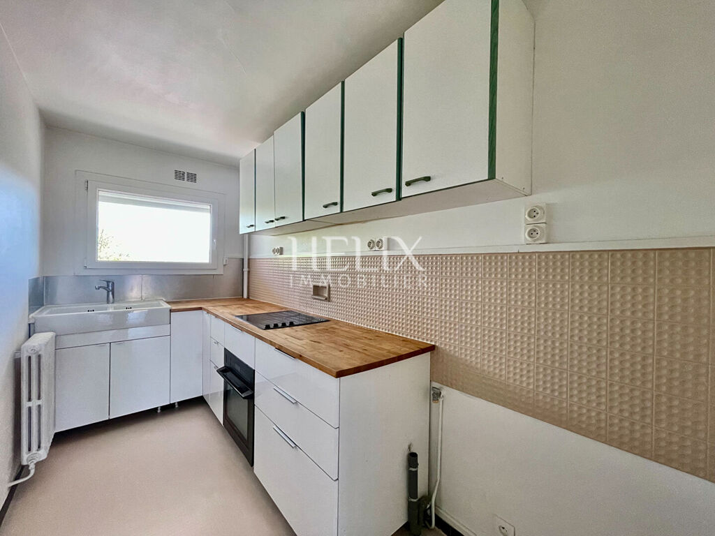 Le Vesinet appartement 3 pièces 70 m2 avec terrasse et balcon