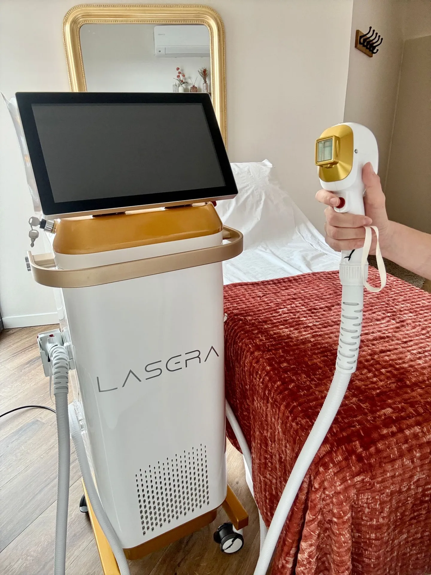 Laser Epilation définitive escalquens femme et homme