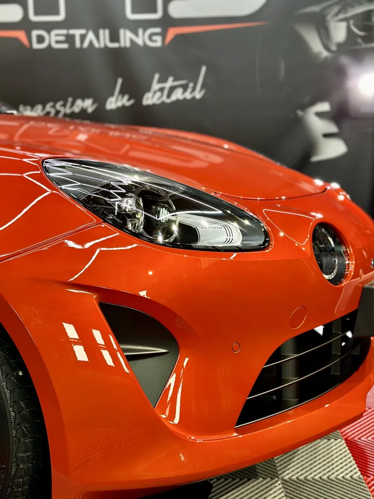 Spécialiste Protection carrosserie film PPF et traitement céramique Lyon Alpine A110 