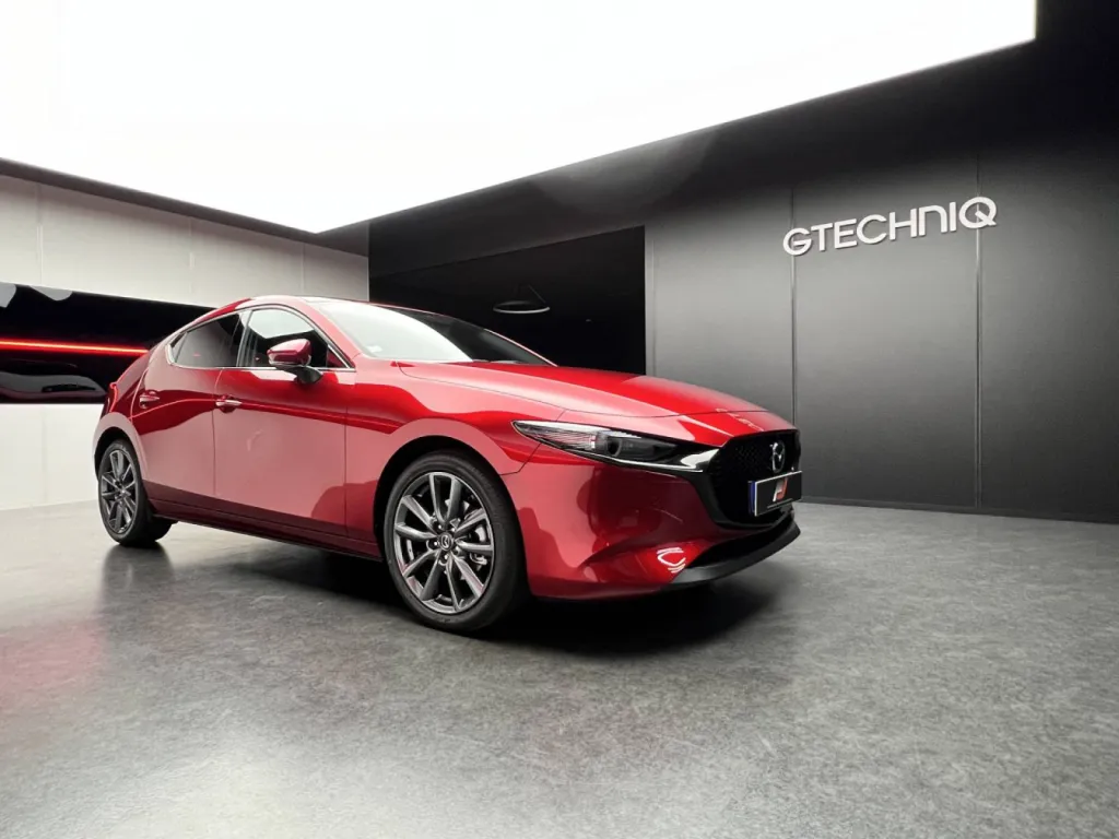 MAZDA 3 - TRAITEMENT CERAMIQUE GTECHNIQ - SAINT QUENTIN 02