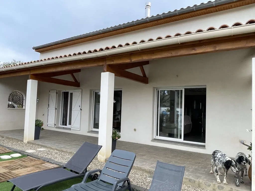 Ravalement de façade en Pierre d’une terrasse à Corneilhan proche de Béziers