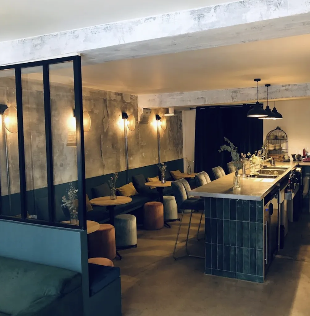 Location - Boutique 85 m², Sentier, Rue du Caire 75002 PARIS