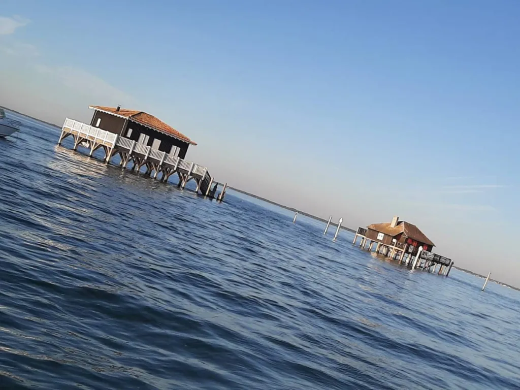permis bateau sur bateau puissant Arcachon