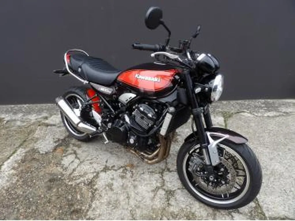 KAWASAKI Ninja 1000 SX 2022 noire avec poignées chauffantes et ABS en très bon état à Villeneuve-Saint-Georges 94190