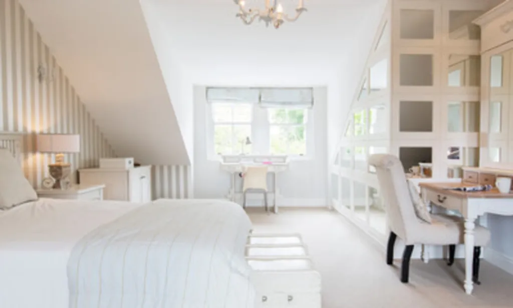 chambre sous combles à Libourne 