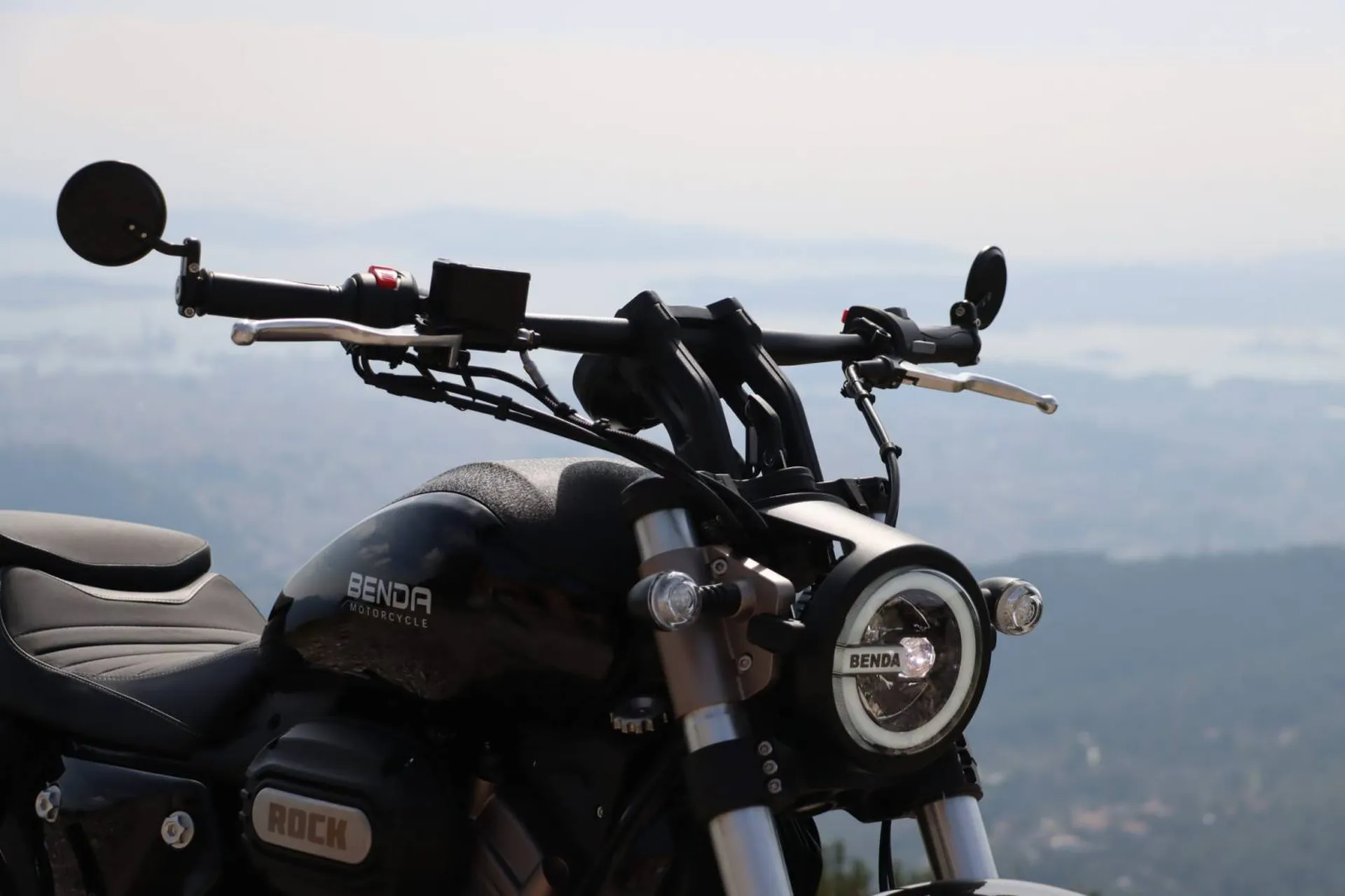 BENDA MOTORCYCLE ROCK 300 LA SEYNE SUR MER