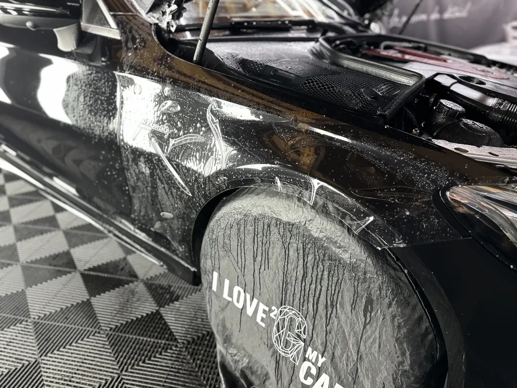 film de protection carrosserie PPF Lyon traitement céramique carrosserie traitement céramique des jantes Mercedes C43 AMG cabriolet 