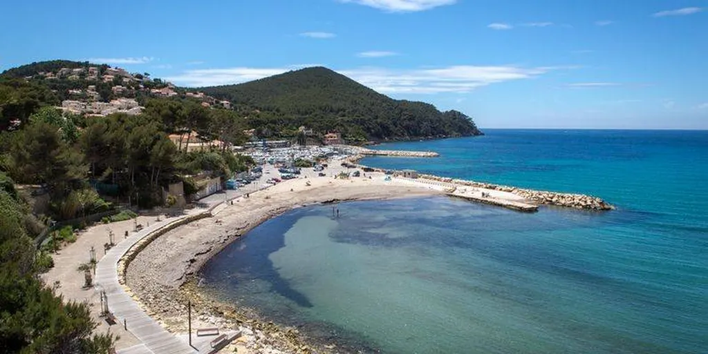 Exploration Marine de La Madrague avec L'Eden Boat : Découvrez un Coin de Paradis Caché