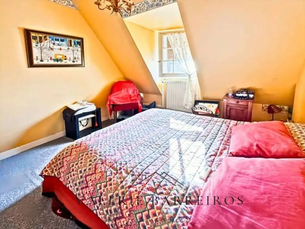 A vendre maison de caractère de 140 m² édifiée sur 850 m² de terrain sur le secteur de TOURVILLE LA RIVIERE 76410